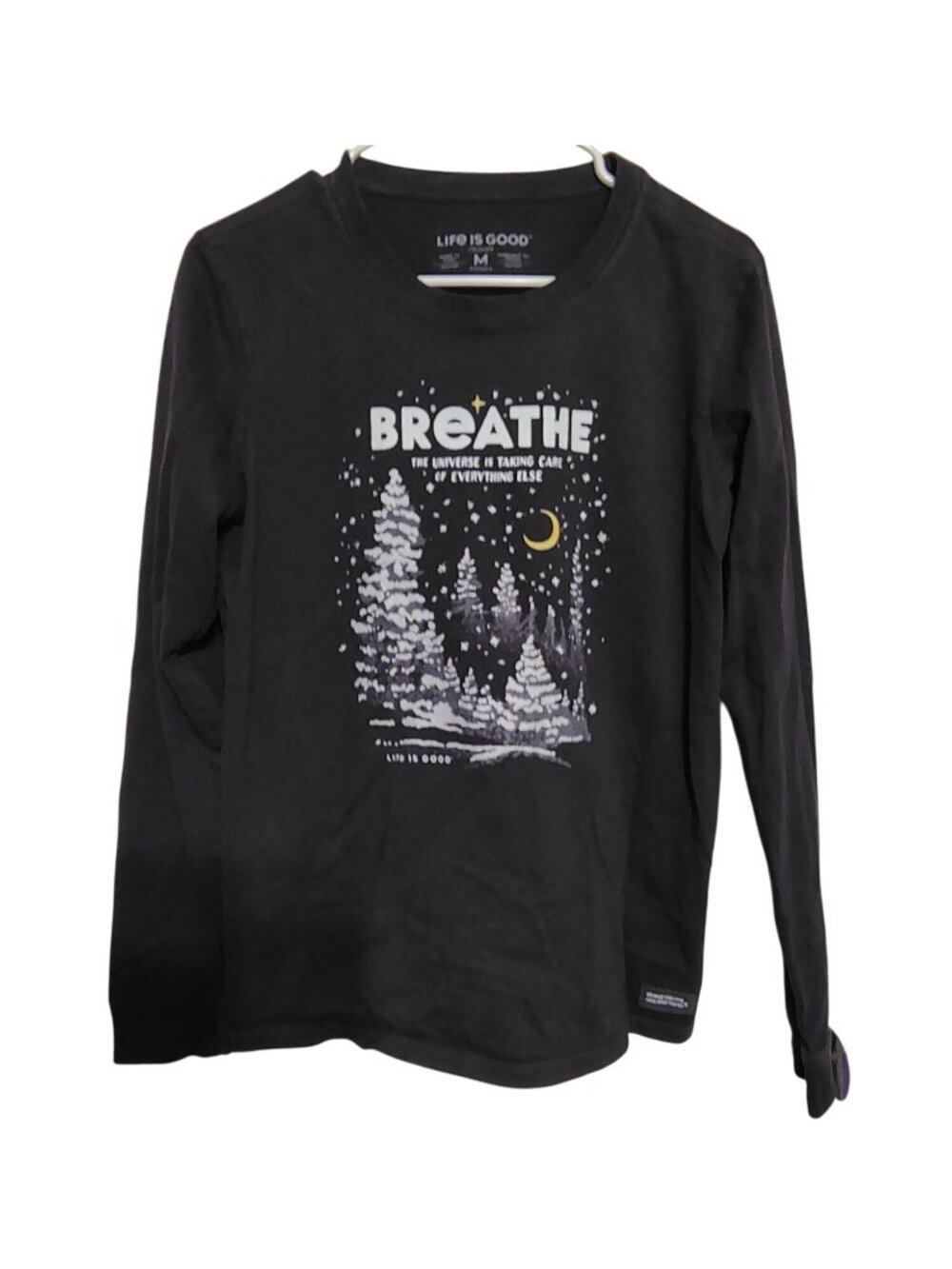 Life is Good Medium Breathe Black Long Sleeve T-Shirt, Night Time Snow Universe - Picture 1 of 4